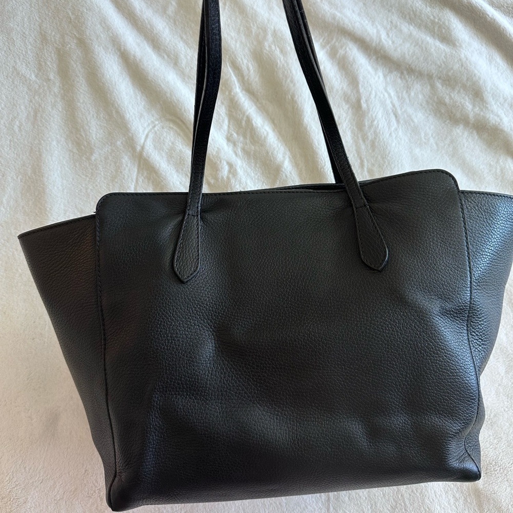 Gucci Black Leather Tote Bag - Picture 3 of 11